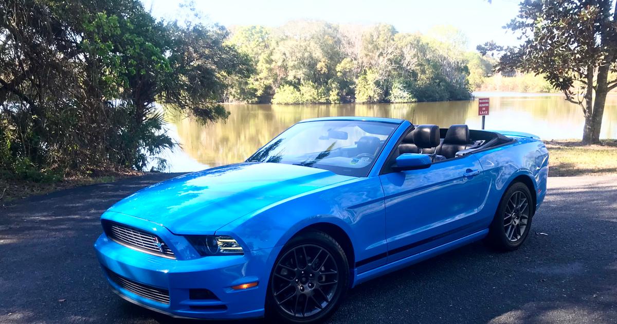 Ford Mustang 2013 rental in Haines City, FL by Mike R. Turo