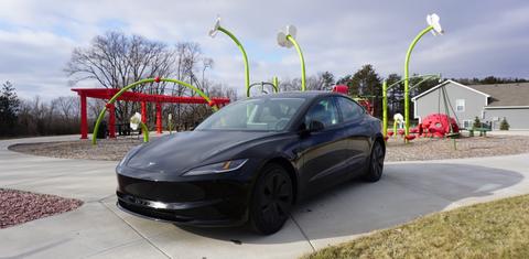 Tesla Model 3 2025
