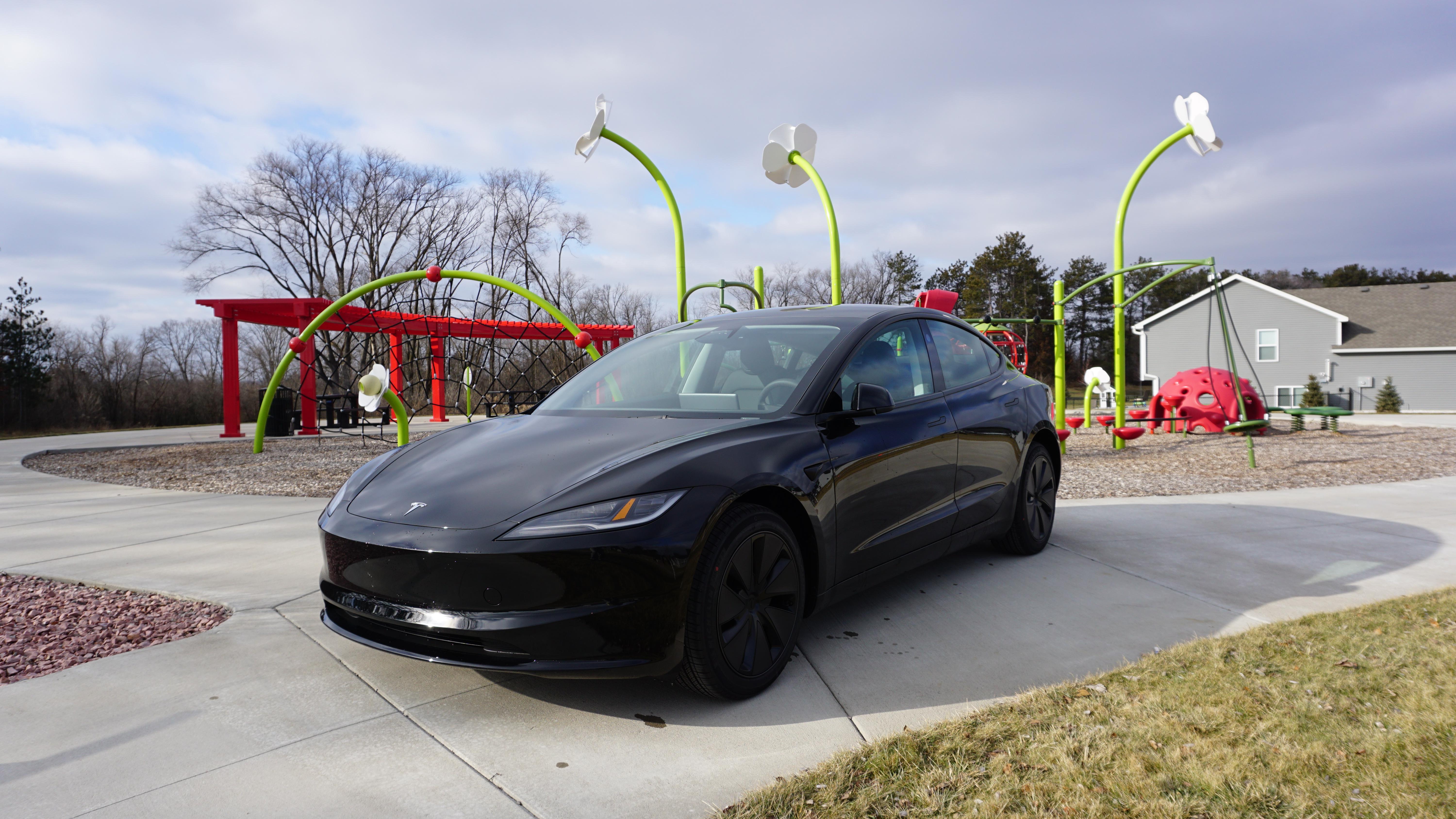 Tesla Model 3 2025 in Minneapolis, MN