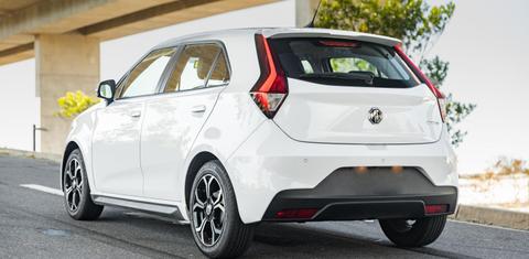 MG MG3 AUTO 2023