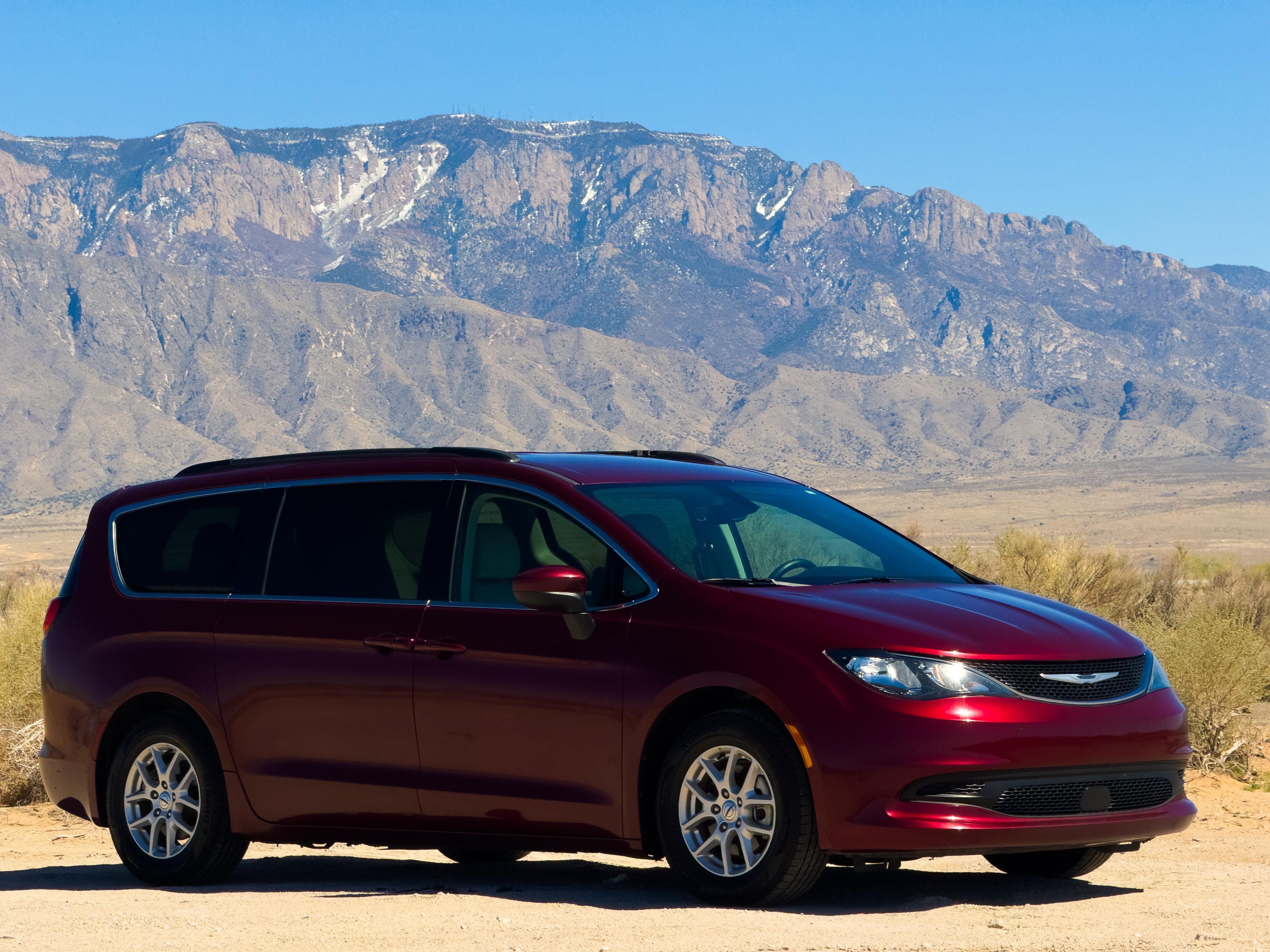 Chrysler Voyager 2021 in Rio Rancho, NM