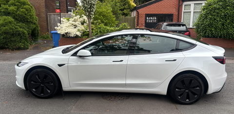 Tesla Model 3 2025