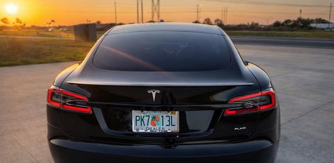 Tesla Model S 2021