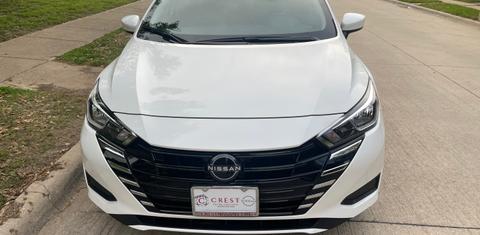 Nissan Versa 2024
