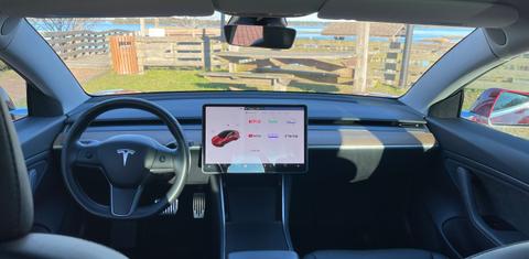 Tesla Model 3 2019