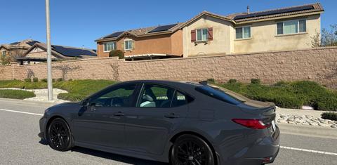 Toyota Camry Hybrid 2026