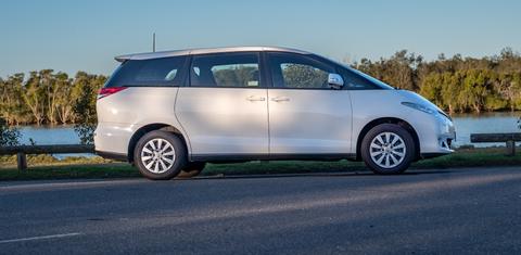 Toyota TARAGO 2019