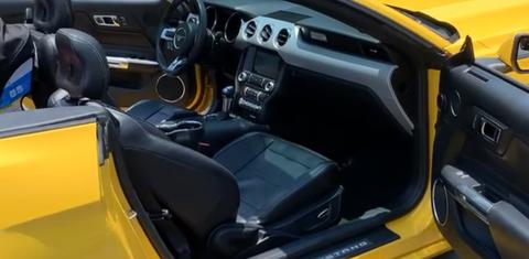 Ford Mustang 2017
