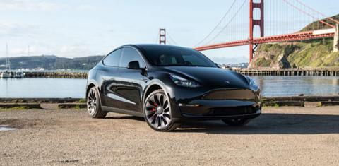 Tesla Model Y 2024