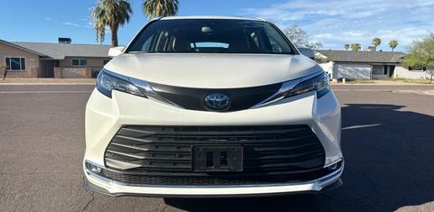 Toyota Sienna 2021