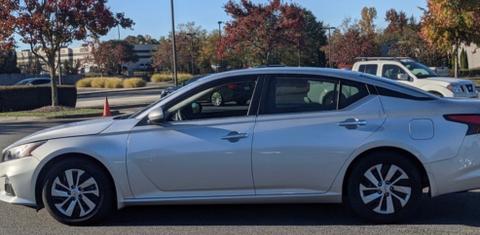 Nissan Altima 2020