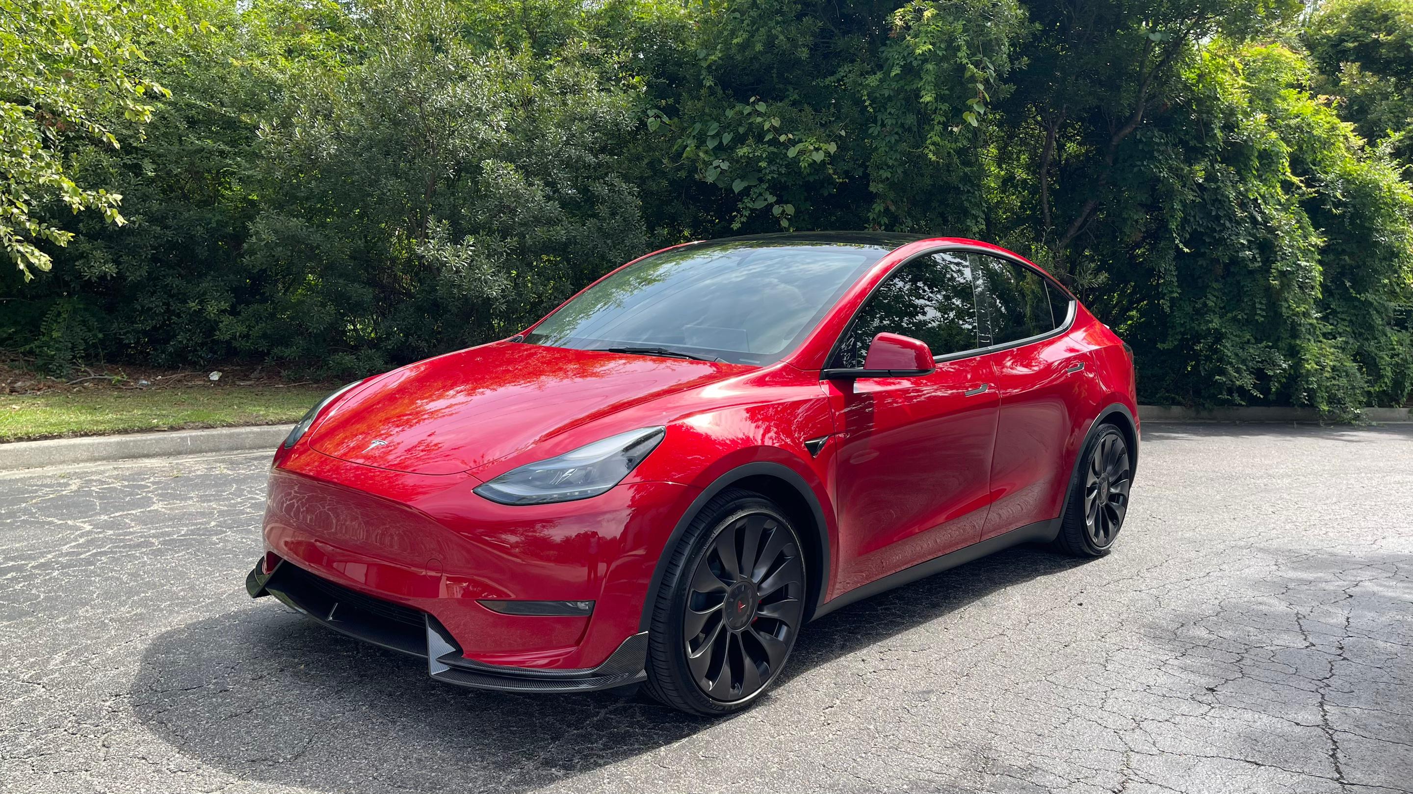 Tesla Model Y 2023 in Summerville, SC