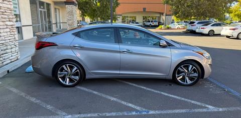 Hyundai Elantra 2015