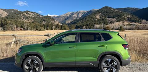 Volkswagen Taos 2025