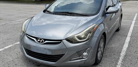 Hyundai Elantra 2015
