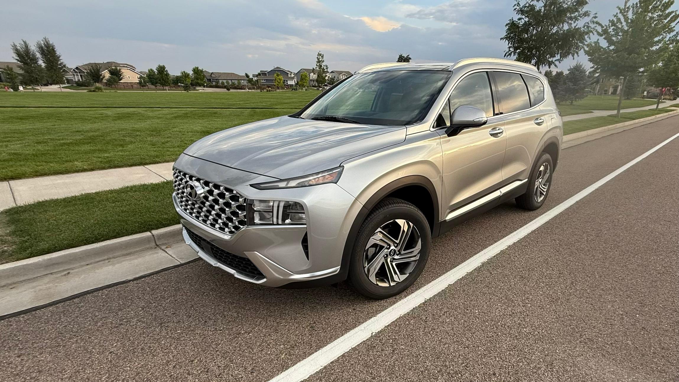 Hyundai Santa Fe 2022 in Windsor, CO