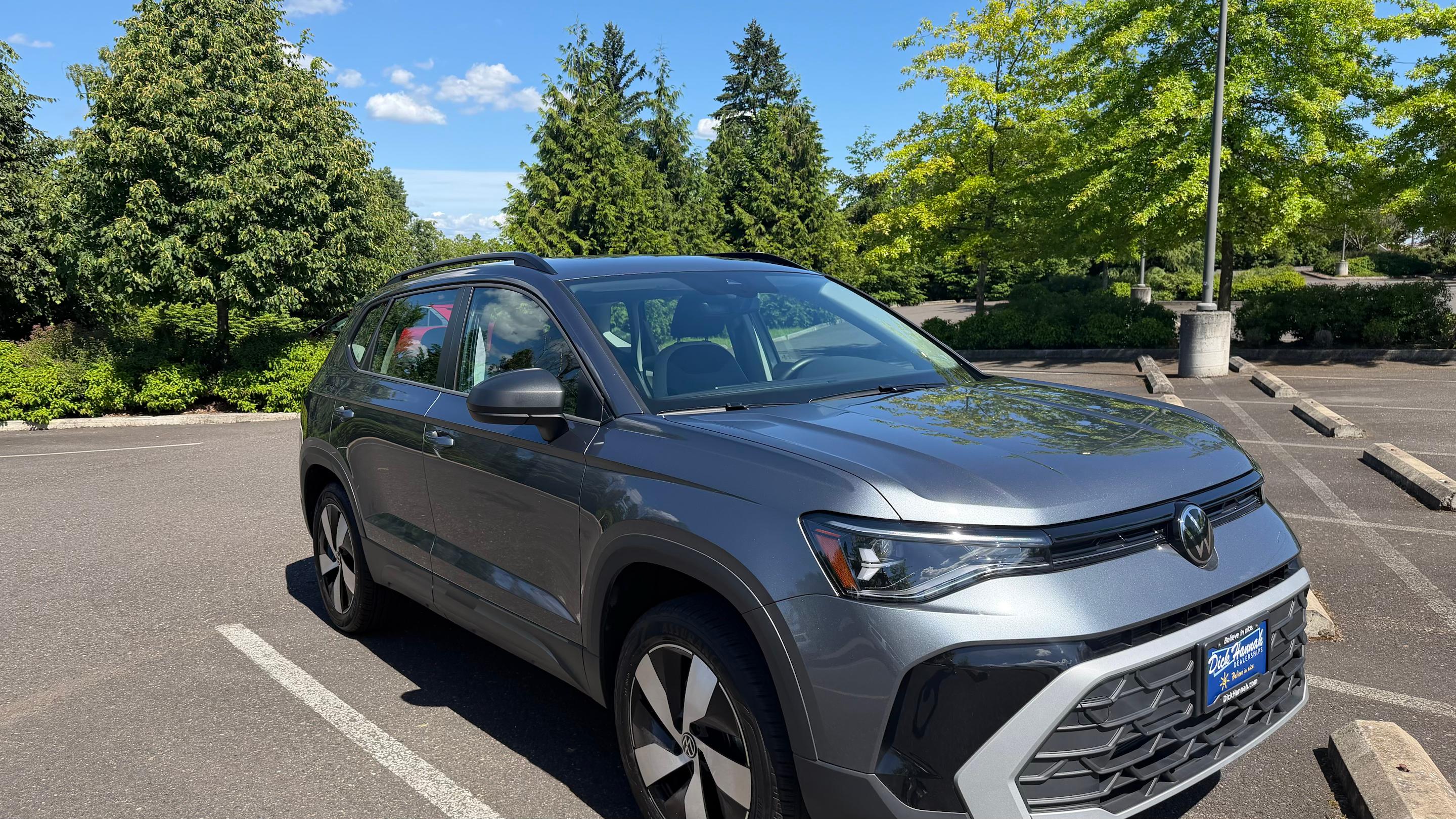Volkswagen Taos 2025 in Portland, OR