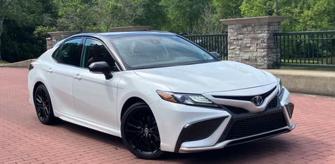 Toyota Camry 2024
