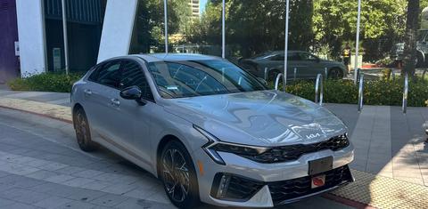 Kia K5 2025