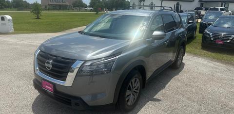 Nissan Pathfinder 2025