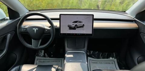 Tesla Model Y 2022