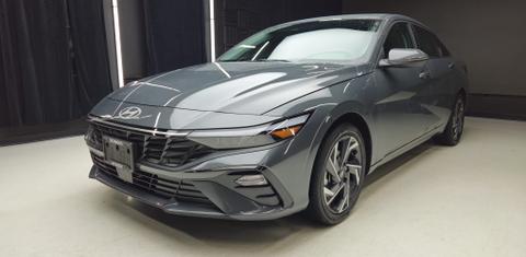 Hyundai Elantra Hybrid 2026