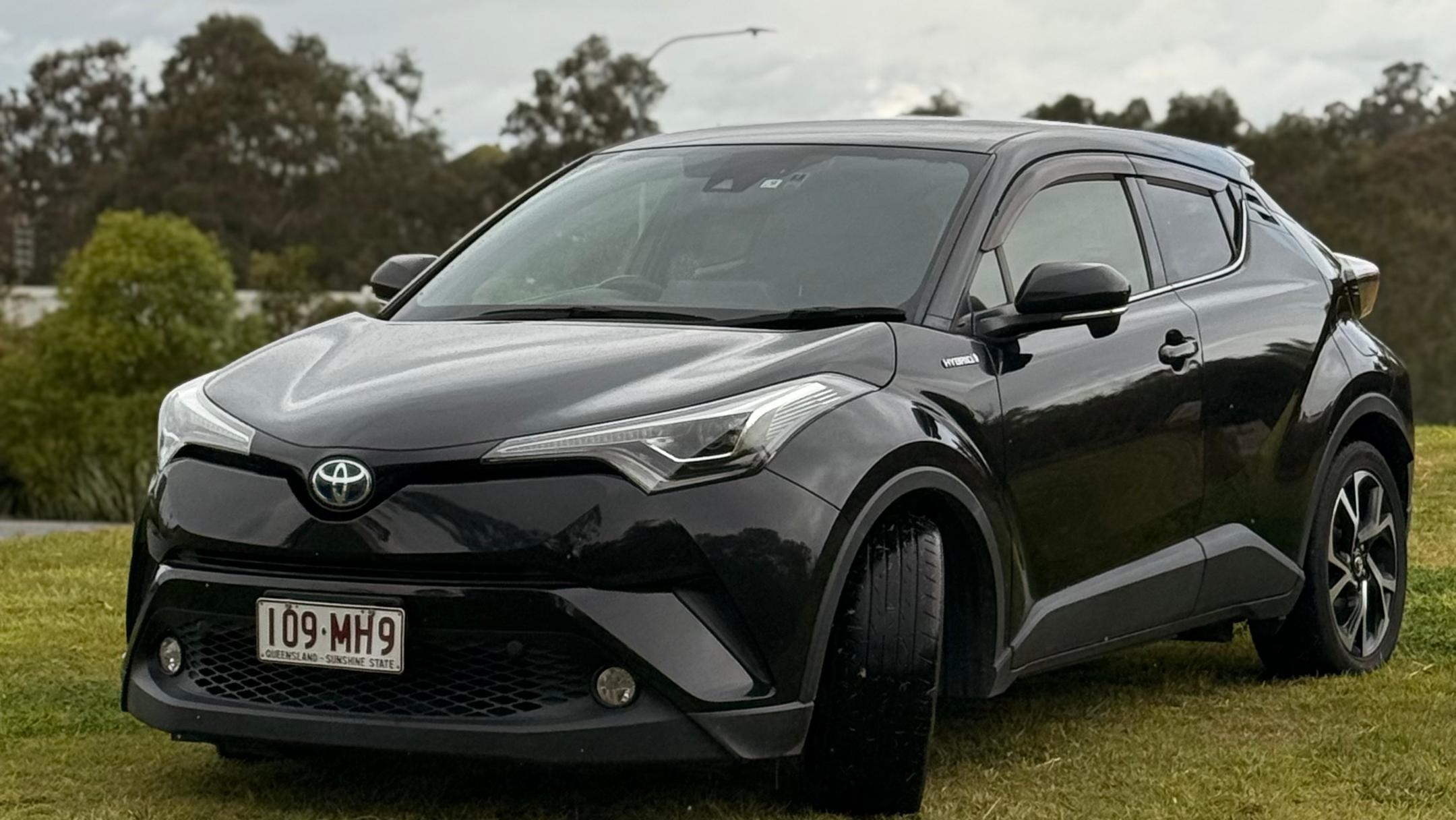 Toyota C-HR 2017 in Burleigh Heads