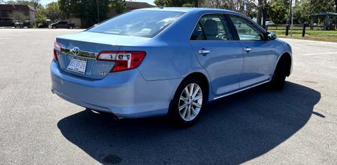 Toyota Camry Hybrid 2012