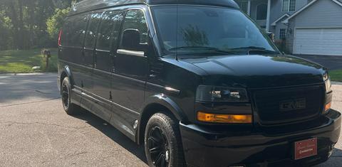 GMC Savana Cargo 2025