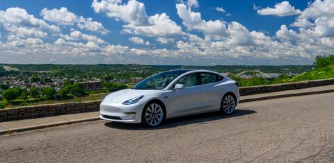 Tesla Model 3 2022