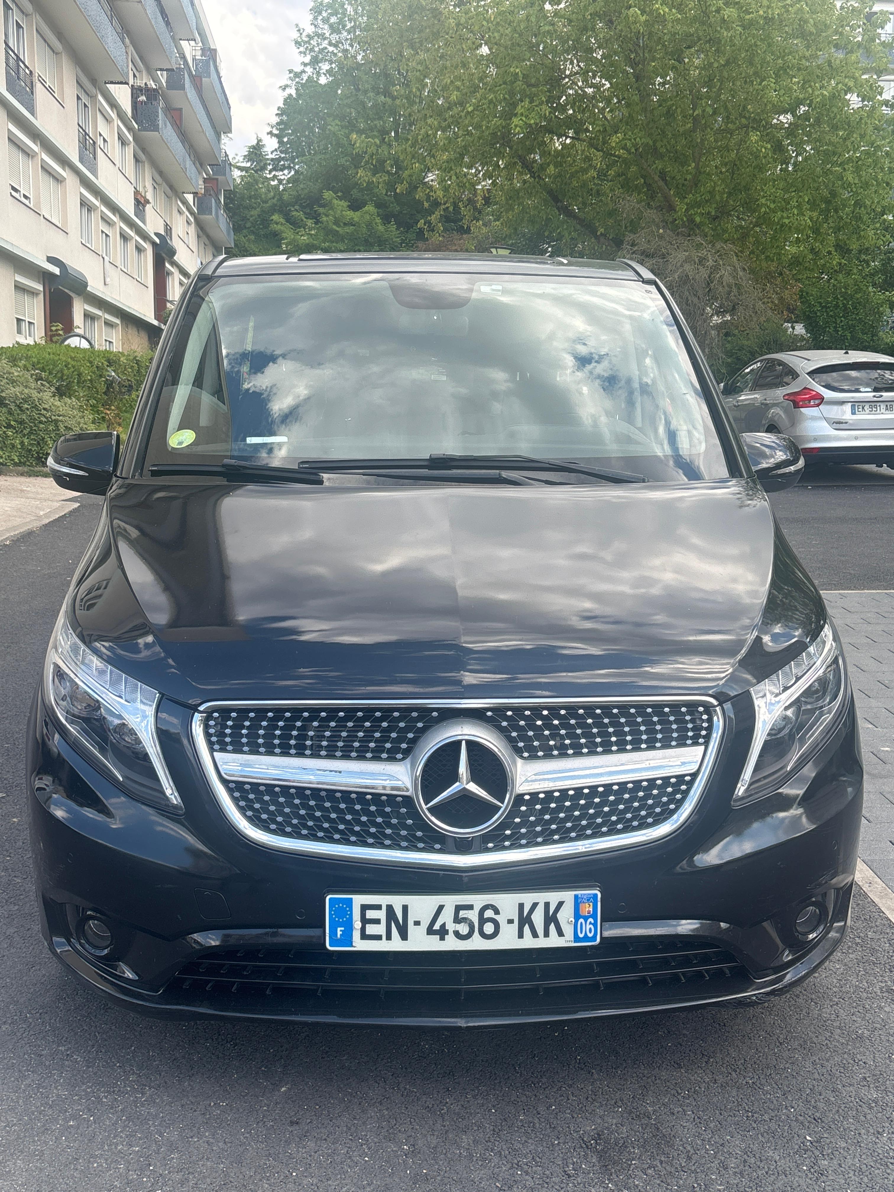 Mercedes-Benz VITO 2017 à Rueil-malmaison