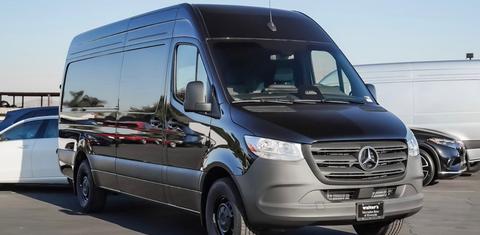 Mercedes-Benz Sprinter 2024