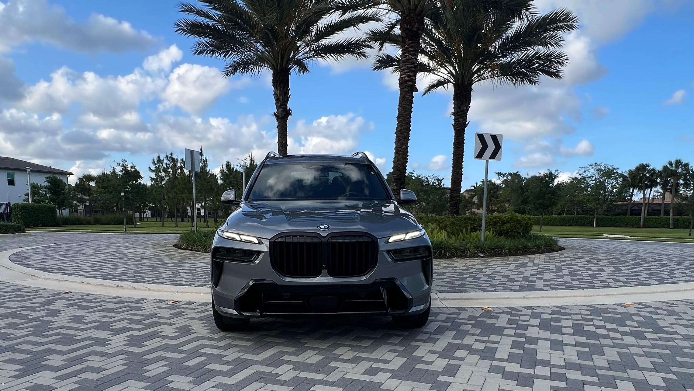 BMW X7 2023 in 
