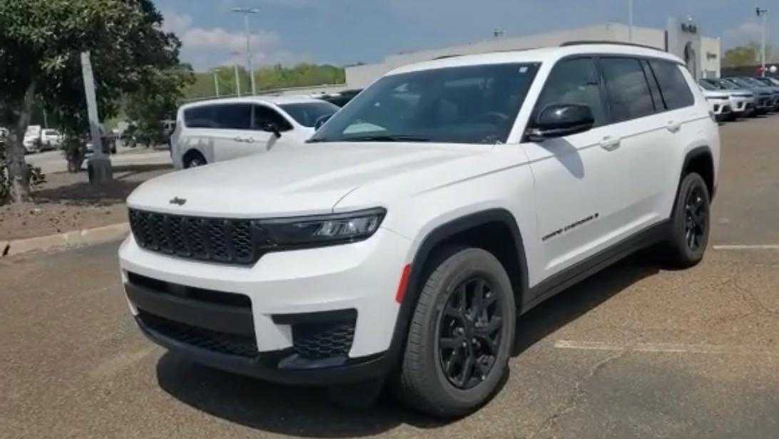 Jeep Grand Cherokee L 2025 in Madison, MS