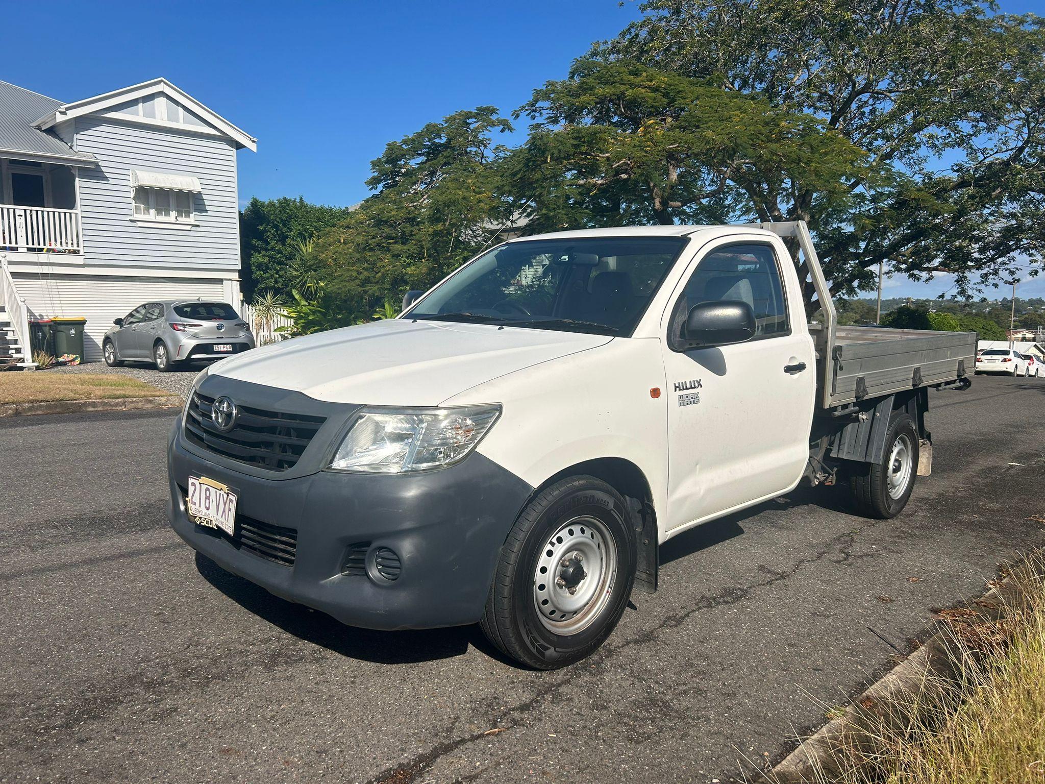 Toyota HILUX 2015 in Moorooka