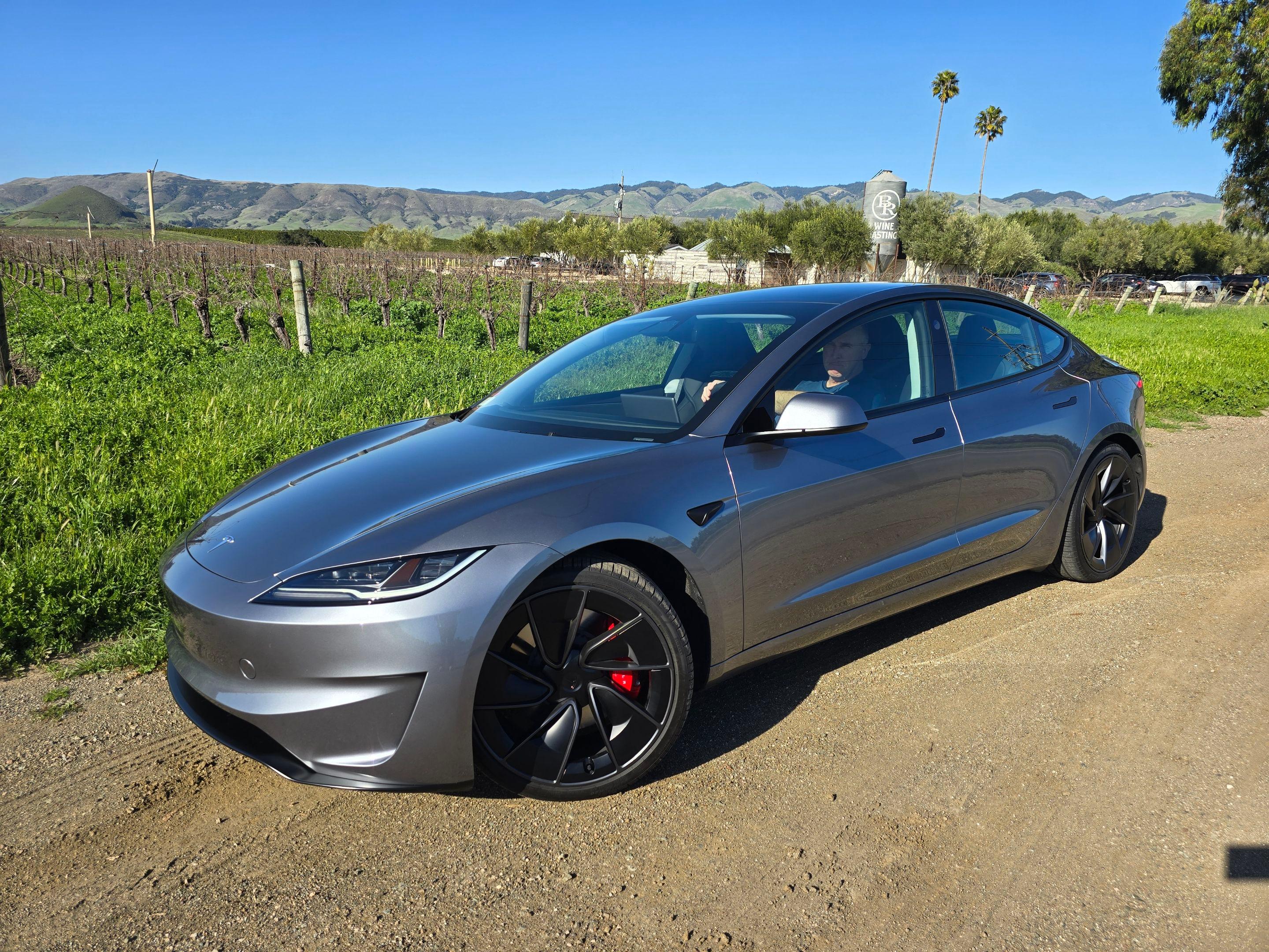 Tesla Model 3 2025 in Baywood-Los Osos, CA