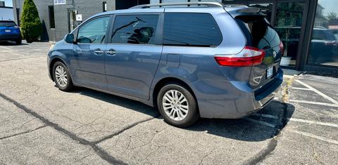 Toyota Sienna 2017