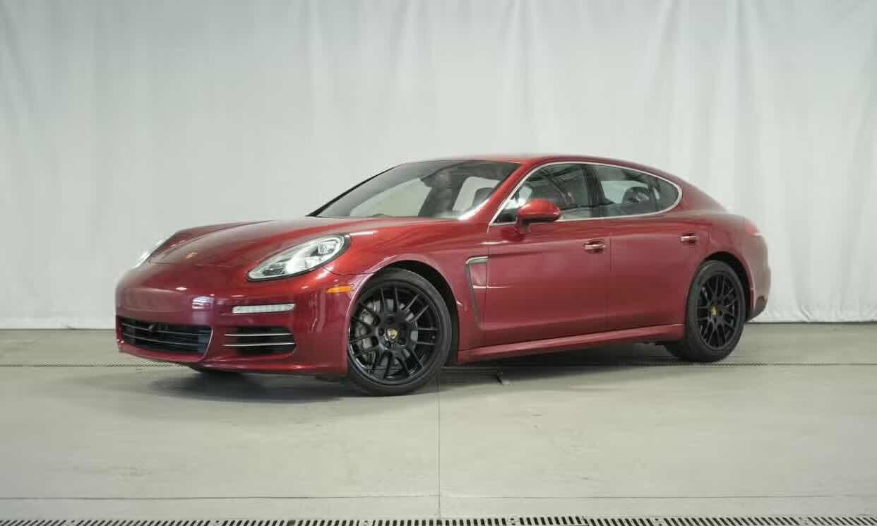 Porsche Panamera 2015 in Driggs, ID