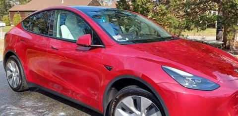 Tesla Model Y 2023