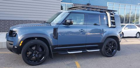 Land Rover Defender 2021