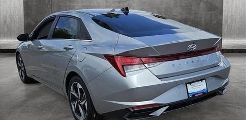 Hyundai Elantra 2023