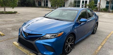 Toyota Camry 2018