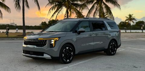 Kia Carnival 2025