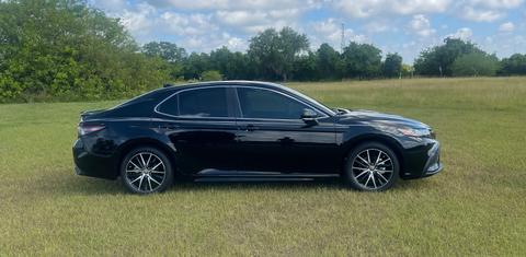 Toyota Camry 2022