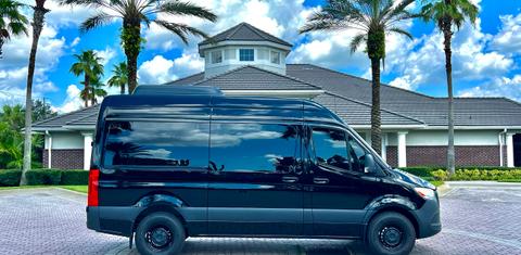 Mercedes-Benz Sprinter 2024