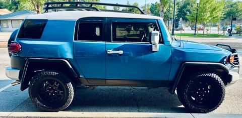 Toyota FJ Cruiser 2013