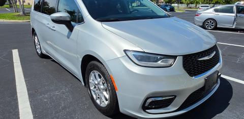 Chrysler Pacifica 2023