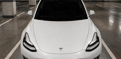 Tesla Model 3 2020