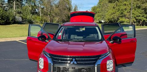 Mitsubishi Outlander 2024