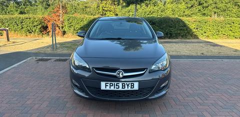 Vauxhall Astra 2015
